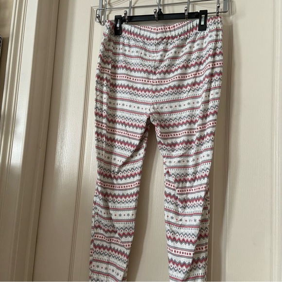 Christmas Fair Isle Pajama 2-Piece Lauren Conrad Set - Picture 5 of 9